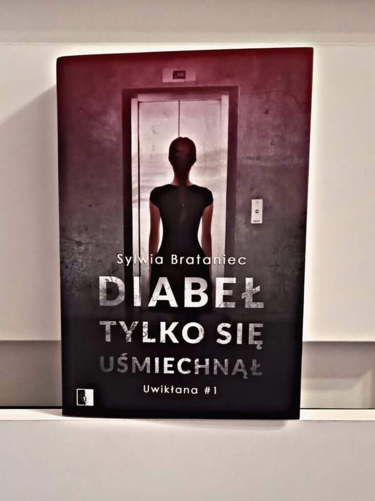 diabeł tylko się uśmiechnął